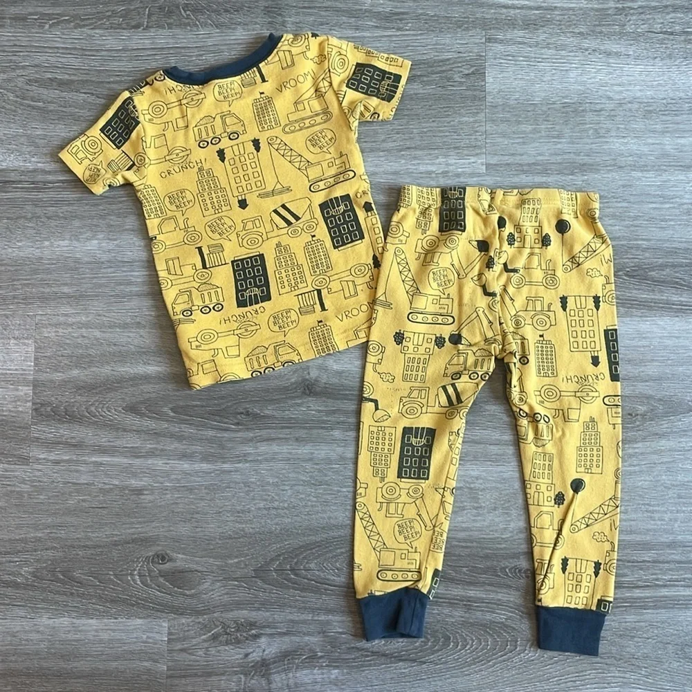 Carter's toddler boys pajama set